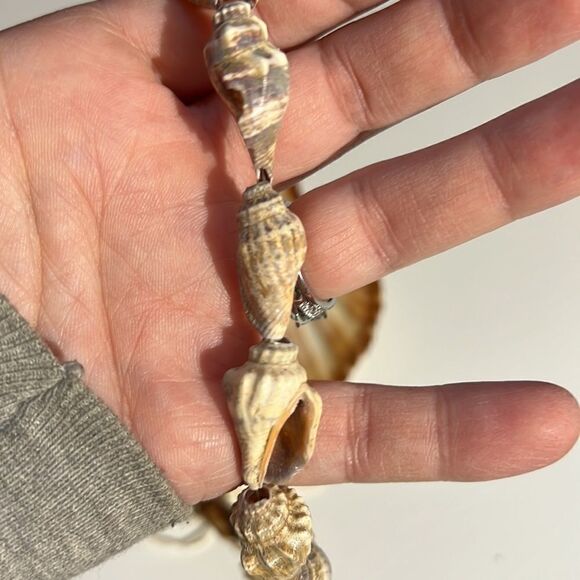 Bundle Sale 3 for $15 | Mini Conch Shell Necklace (2 of 2) - Picture 9 of 10